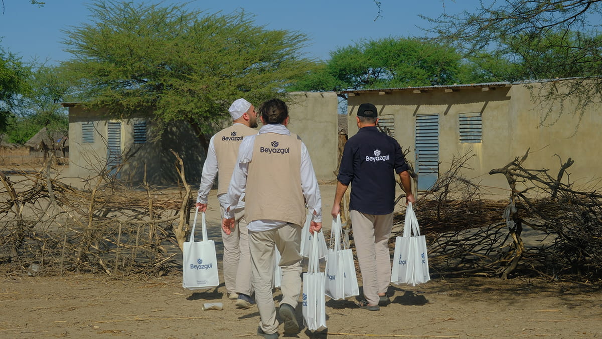 Beyazgül Derneği Afrika Yardımları 2026 Beyazgül Derneği 2026 Afrika yardım faaliyetleri kapsamında gerçekleştirilen çalışmalar